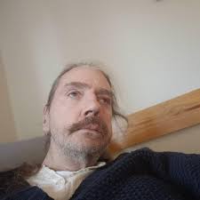 Ser eg må finna litt mannabotox. Møje rillår🤓