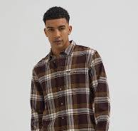 Men's Relaxed Fit Riveted Plaid Button Down Shirt in Beet