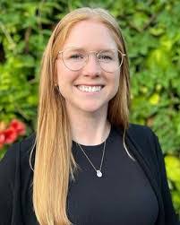 Kendra Locke's Instagram, Twitter & Facebook