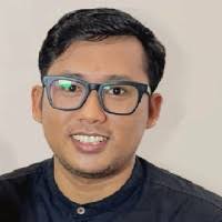 700+ “Rusli” profil