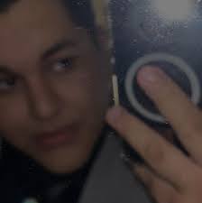 Heroica Escuela Naval Militar (HENM) La Heroica Escuela Naval Militar, se  encuentra ubicada en Antón Lizardo, a 32 Km. del puerto de Veracruz, y  ofrece las Carreras de: Ingeniería en Sistemas Navales (