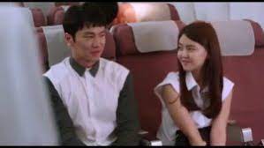 Film semi korea kali ini menceritakan tentang seorang istri yang terpaksa merelakan tubuhnya kepada seorang kakek kaya raya Review Film Korea A Delicious Flight 2015 Besok Sore