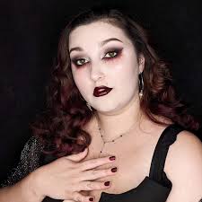 Marissa Loya (@marissa.loya.makeup) • Instagram photos and videos