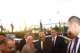 وأشار موقع اليوم السابع إلى أن عبد الوهاب خليل توفي مساء الجمعة، مشيرة إلى أنه لم يتم تحديد موعد ومكان تشييع الجثمان أو العزاء. Ø¨Ø§Ù„ØµÙˆØ± Ø¹Ø¨Ø¯Ø§Ù„Ø¹Ø§Ù„ ÙŠØ­Ø¶Ø± Ø¹Ù‚Ø¯ Ù‚Ø±Ø§Ù† Ø¹Ø±ÙŠØ³ Ø§Ù„Ø¨Ø±Ù„Ù…Ø§Ù† Ù…ØµØ± Ø§Ù„ÙˆØ·Ù†