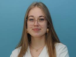 Bahnhof Apotheke Drogerie Langnau: Unsere Mitarbeiterinnen und Mitarbeiter  für Apotheke, Drogerie und Cannabis-/Dronabinol-Verschreibungen