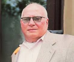 William Pomplun's Instagram, Twitter & Facebook