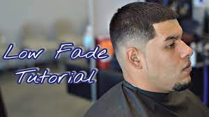 Easiest way to do a mid fade on yourself!tools used:wahl magic clip cordlessandis slimline proandis master with fade bladea. How To Do A Low Fade Haircut Tutorial Step By Step Youtube