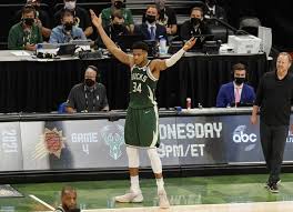 Giannis didn't dominate the game like he did in games 2 and 3, but he finally got some help from. Gguiddz4bmrhgm