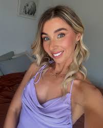 SHELLY FLOOD (@shellyflood) • Instagram photos and videos