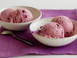 These 25 easy dessert recipes are just peachy! The Pioneer Woman S 10 Best Summer Desserts Fn Dish Behind The Scenes Food Trends And Best Recipes Food Network Food Network