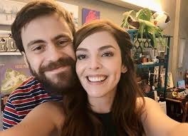 Além de boa comida, e boa conversa, em todos os episódios muitos serviços e dicas para melhorar a vida cotidiana. Titi Muller Se Diverte Com Repercussao De Divorcio Vantagem De Nao Se Levar A Serio Revista Marie Claire Celebridades