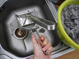 In Love With Pappmache Tierkopfe Aus Pappmache Work In Progress Pappmache Pappmache Figuren Altes Papier