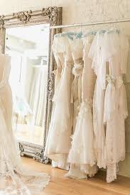 Where To Buy Wedding Gowns In Chicago Bridal Shop Ideas Bridal Shop Interior Bridal Boutique Interior