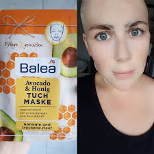 Pürieren sie die avocadohälfte und vermischen sie die zutaten, so. Rosa Wolkchen Balea Avocado Honig Tuchmaske Testbericht