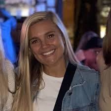 Erin Harkins's Instagram, Twitter & Facebook