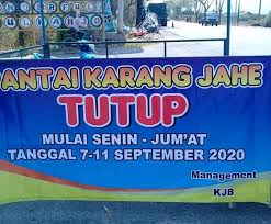Pantai karang jahe atau biasa disebut juga dengan nama karang jahe beach (kjb) ini terkenal dengan panorama cemara yang ditanam di pinggir pantai. Info Rembang Objave Facebook