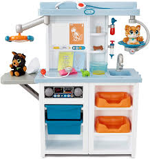Check spelling or type a new query. Buy Little Tikes Vet Toys For Kids My First Pet Doctor Checkup Pretend Play Set Veterinarian Playset Over 15 Accessories Multicolor Interactive Medical Vet Clinic Online In Indonesia B085125bvt