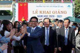 Đề ngữ văn dành cho tất cả thí sinh thi vào trường thpt chuyên đại học sư phạm hà nội sáng 17/6 gồm 2 câu, trong đó câu 6,5 điểm hỏi về lặng lẽ sa pa. TrÆ°á»ng Ä'áº¡i Há»c SÆ° Pháº¡m Ha Ná»™i Pháº£i La Hinh Máº«u Tien Phong Ä'á»•i Má»›i Giao Dá»¥c