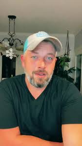 Cinnamon vanilla white russian!! @My friends call me Bev #adultdrinks  #holidaydrinks #drinktime #goodlord #foryou #fypシ