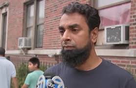 Shocking Video Shows Woman Pepper Spraying NYC Uber Driver In Vicious  Unprovoked Attack!