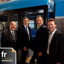 Lo que pisa fuerte este año es unir confort con diseño, y así lo logran estas marcas con beneficio de club. Florencio Randazzo Visitamos El Tren Universitario Junto Al Intendente Pablo Bruera Y El Presidente De La Unlp Fernando Tauber Facebook