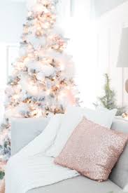 #christmas #christmas wallpaper #lockscreen #aesthetic lockscreen #black aesthetic #black #rose gold #christmas lockscreen #beautiful lockscreen. White And Gold Holiday Wallpaper