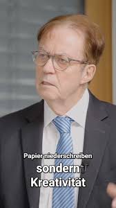 Restrukturierung: Kreativität entsteht in der Diskussion mit anderen.  Robert Buchalik im BBR [talk]