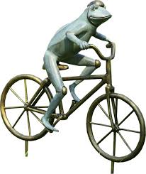Our bikes are built in the uk with child specific frames. Frog On Bicycle Garden Sculpture Eclectic Garden Statues And Yard Art By Imtinanz Llc Houzz