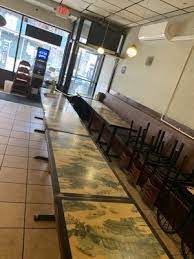 Food delivery is a big plus of fatima's halal kitchen.the high ratings of this place wouldn't be possible without the energetic staff. Fatima S Halal Kitchen Closed 182 Photos 406 Reviews Chinese 25 25 Broadway Astoria Ny United States Restaurant Reviews Phone Number