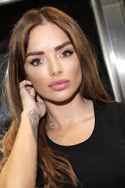 Je fais 32 kilos" : Aurélie Preston dévoile une photo choc après sa  tentative de suicide : Le diaporama