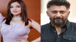 Tanushree Dutta blasts Vivek Agnihotri, claims he made her wear short  clothes in front of crew - The Economic Times
