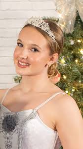 Senior Company dancer Shannon Rush is known for her powerful jumps,  incredible musicality and for being a gifted young choreographer. Shannon's  perseverance and tireless pursuit of growth and innovation is an inspiration