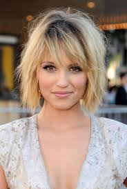 Coiffure avec frange en 25 idées pour tout type de cheveux. Epingle Sur Coiffure
