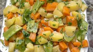 Kartoffelragout Mit Zuckerschoten Und Mohren Rezept In 2020 Zuckerschoten Vegetarisch Kochen Rezepte