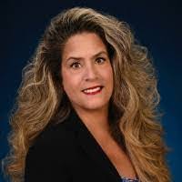 Betty Curnutt's Instagram, Twitter & Facebook