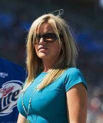 Similar to the most attractive baseball wives and girlfriends, the hottest nascar wags include a variety of women from beauty models to dale earnhardt jr. 13 Nascar Hot Wives Ideas Wife Nascar Wife And Girlfriend