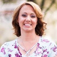 Tara Vigna's Instagram, Twitter & Facebook