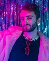 Anthony Allocca's Instagram, Twitter & Facebook