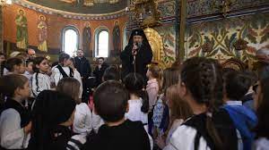 Arhiepiscopul sibiului şi mitropolitul ardealului. Mitropolitul Ardealului Laurentiu Streza Youtube