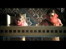 Olga lounova vystudovala pedagogickou fakultu a absolvovala pražskou konzervatoř jaroslava ježka. Podivejte Se Na Lasku V Housce Xindla X Musicserver Cz