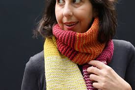 You knit the main body of the bag in the round, so no purling there, and the bottom is all garter stitch — also not a purl in sight. Mini Stripes Scarf Knitting Pattern My Poppet Makes