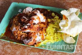 Actually i accidentally discovered this nondescript nasi kandar stall, because i was thirsty after walking around that area snapping photos. 10 Places To Enjoy A Satisfying Nasi Kandar Around Kl Pj