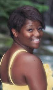 Lahey Foundation awards scholarships