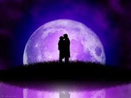 Caetano Veloso Tonada De Luna Llena Image Detail For Under The Moon Couple Dance Isle Kiss Lilac Sky Love Moon Romulo Amor Caetano Veloso