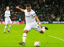 Leon bailey (jam) currently plays for bundesliga club bayer 04 leverkusen. Leverkusen Chief Rudi Voller Wants To See More From Leon Bailey
