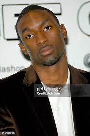 21 Photos & High Res Pictures