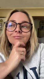 Kate Smiley (@katesmileyyy)