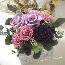 コンポートアレンジ オーブ ピンク プリザーブドフラワーギフトの通販なら専門店のフローリストレマンへ ピンク フローリスト ラベンダー