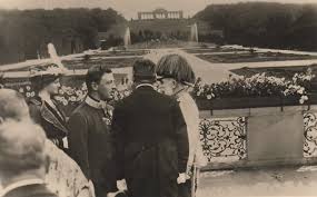 Karl Zita In The Gardens Of Schonbrunn With Franz Joseph Austria Habsburg Austria Austrian Empire