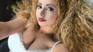 Ezt úgy hívják, hogy bosszúpornó - Opitz Barbi évekig pereskedhet exével -  Life